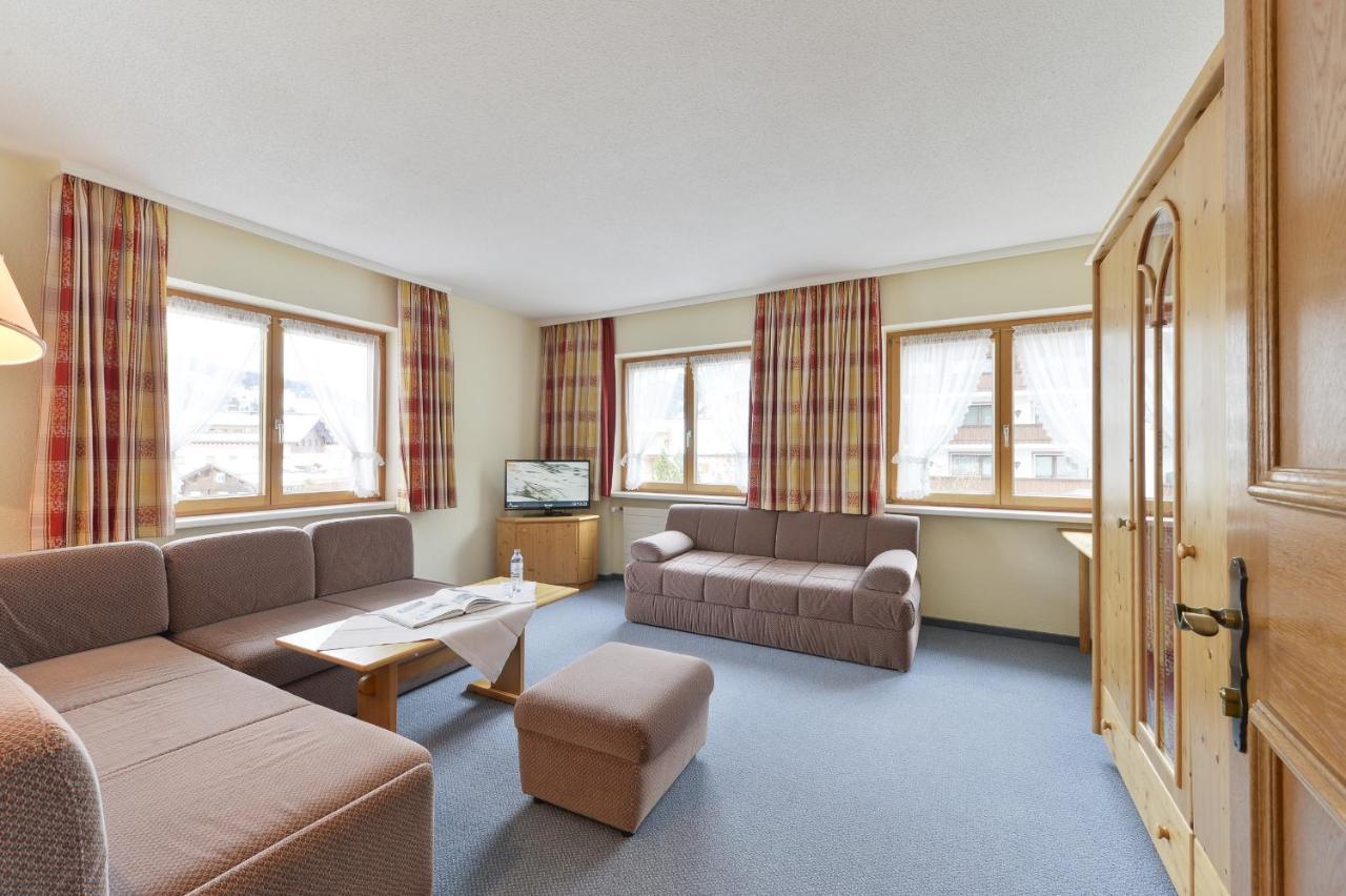 Hotel Haus Wallis Lech am Arlberg Pokoj fotografie